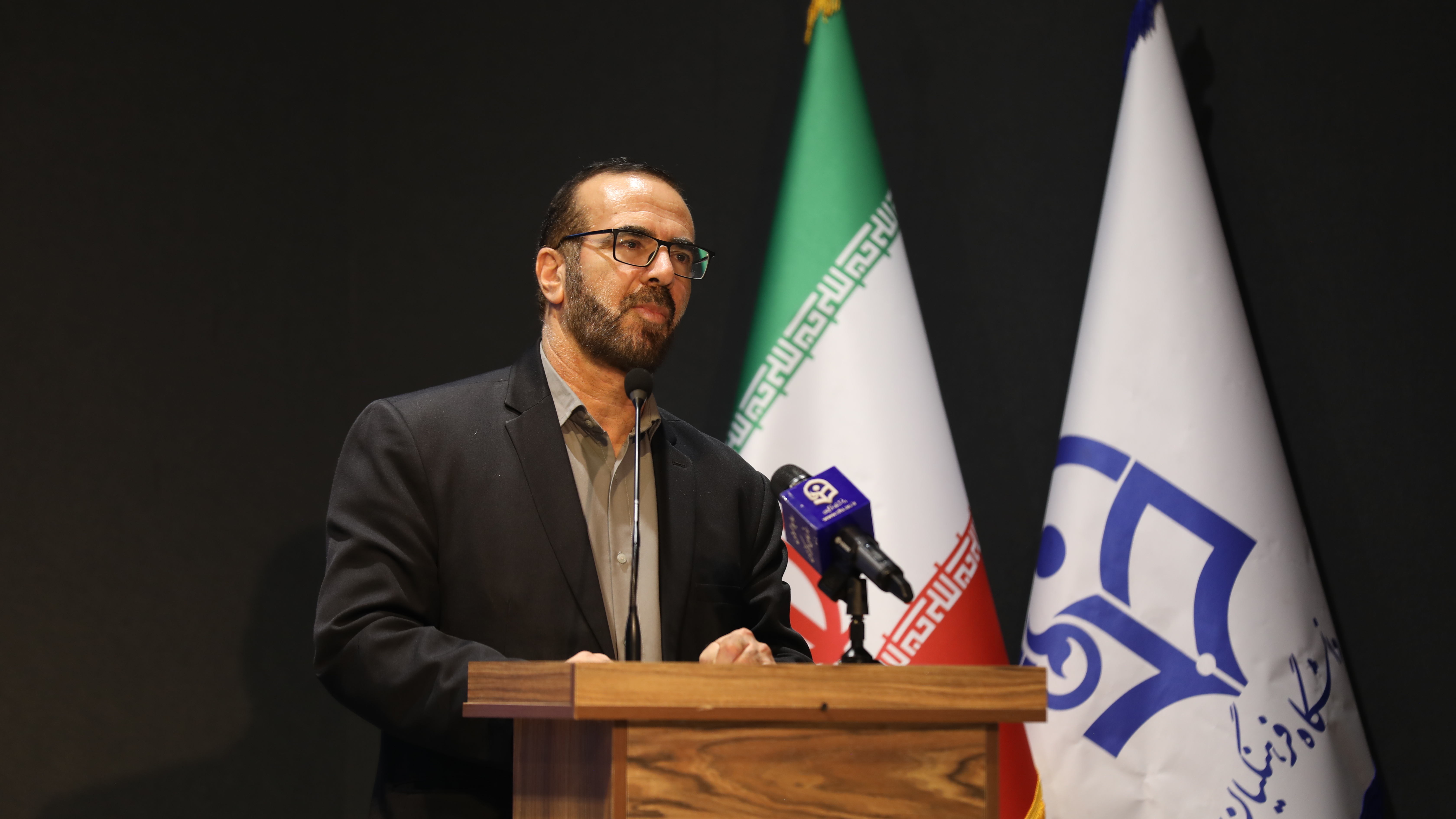 مدیران باید تقوا، شجاعت و خودآگاهی داشته باشند